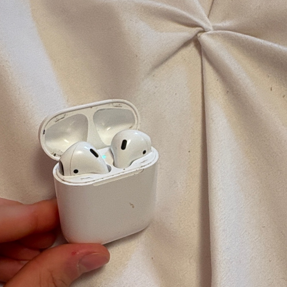AirPod 2nd Generation